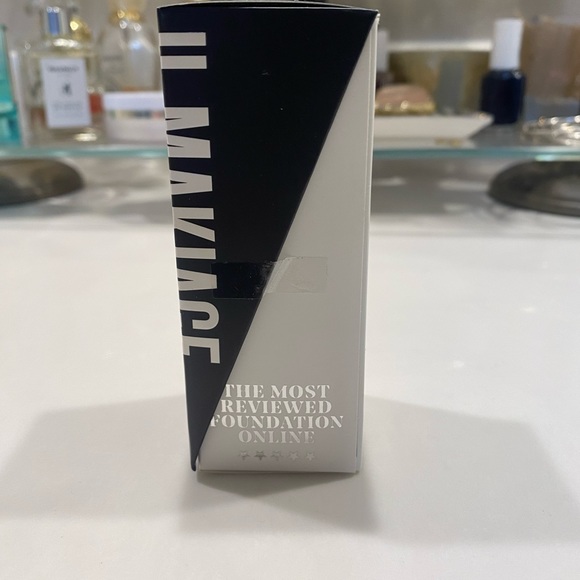 Il Makiage “woke up like this” 060 new in box - Picture 3 of 3